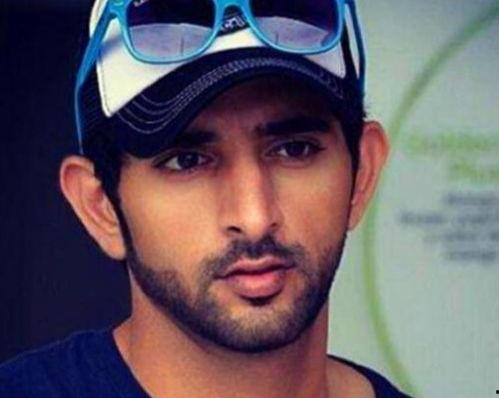 迪拜土豪明星,奢华生活背后的璀璨星光