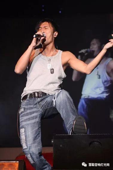 明星会用什么音响唱歌,揭秘明星专用音响背后的秘密