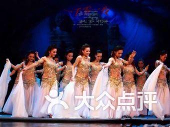 天津网红夫妻舞蹈班,共舞人生，舞动网络新风尚