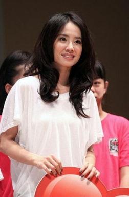 找小男友的女明星中国,揭秘找小男友的女明星现象