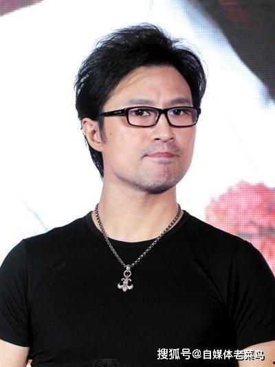 吃瓜爆料汪峰视频播放,吃瓜群众热议背后的真相