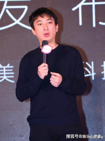 网红alex和真真分手,爱情长跑终告一段落